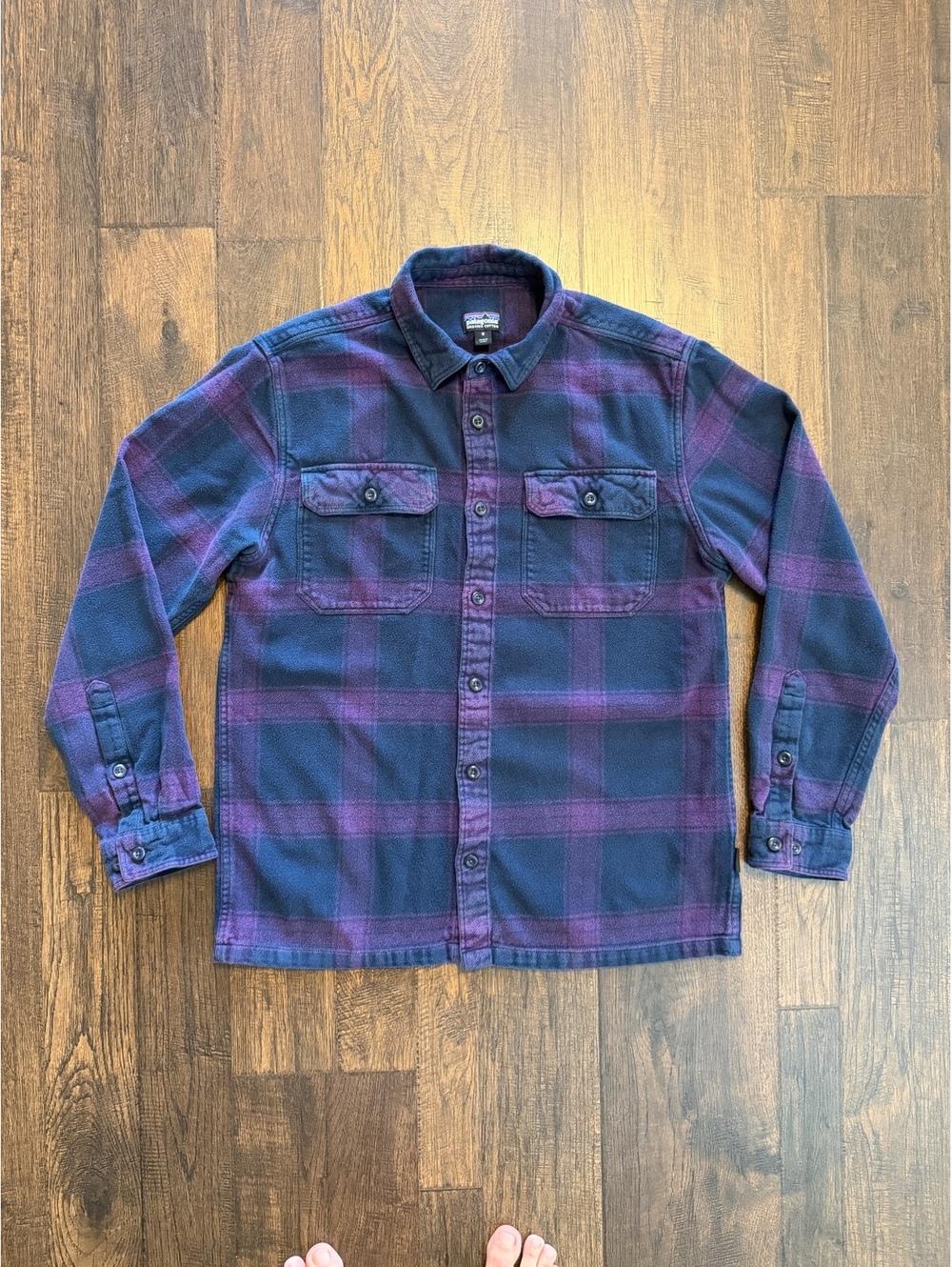 Patagonia Men's Organic Cotton Flannel Shirt Jacket in Navy Blue and Purple Plai